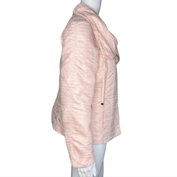 Chico's Jacket Women's Pleated Lightweight Puffer Cowl Collar Size 2 Large - Picture 2 of 10